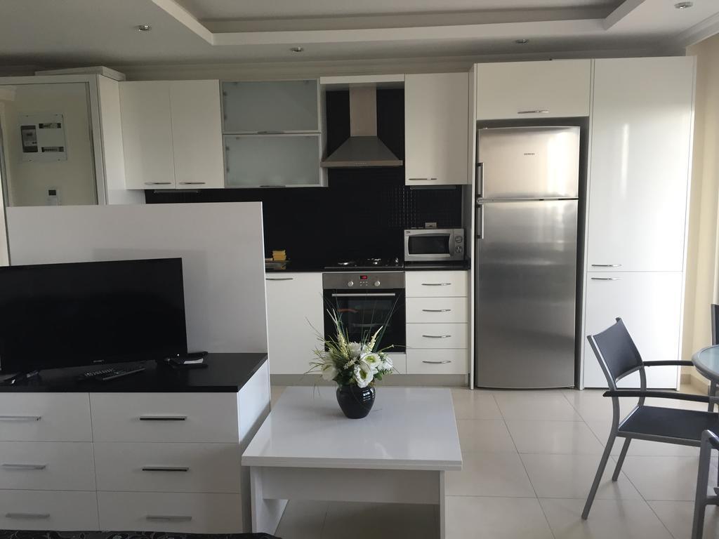 アブサルアSea View Studio In Orion Gardenアパートメント 部屋 写真
