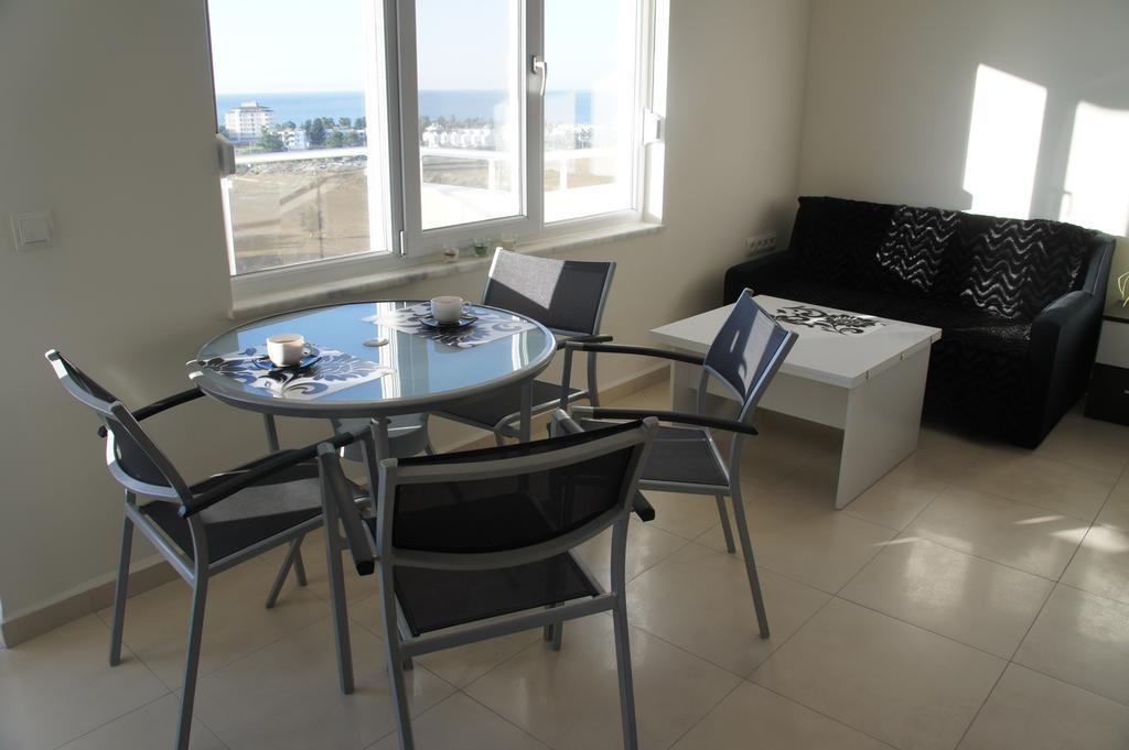 アブサルアSea View Studio In Orion Gardenアパートメント 部屋 写真